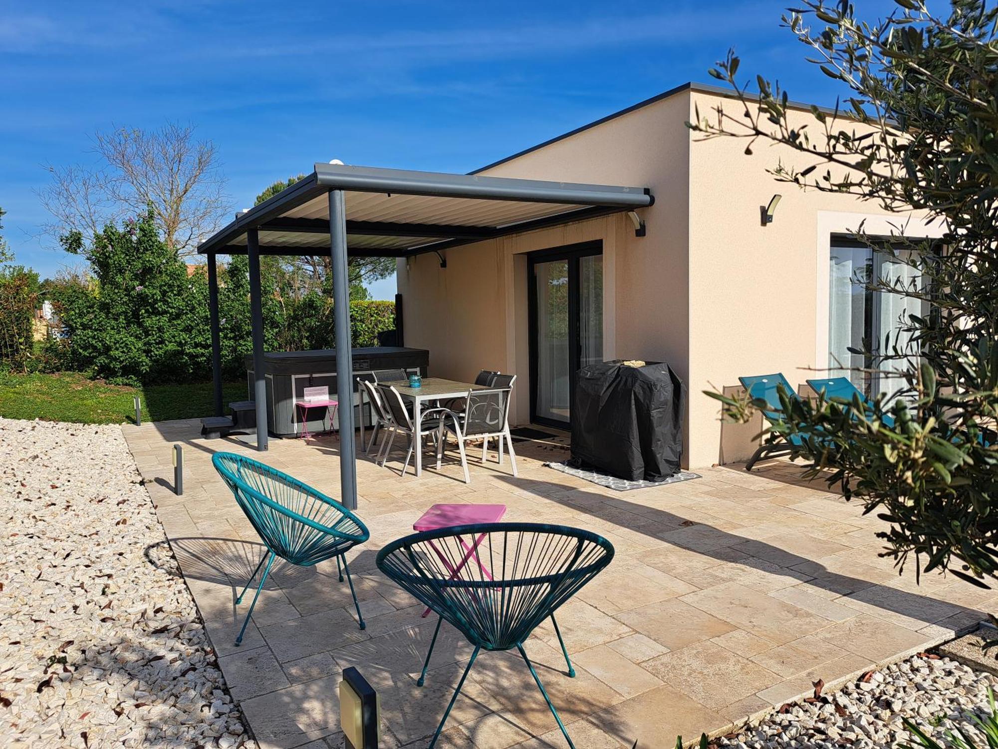 Villa Drome Jacuzzi La Maison D'A Cote Chatuzange-le-Goubet Eksteriør billede